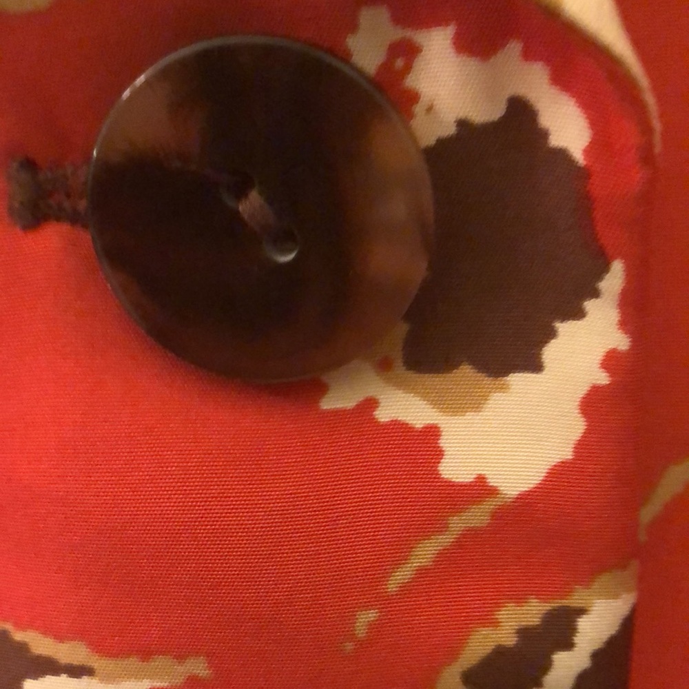 Suit - Picture 3 of 3